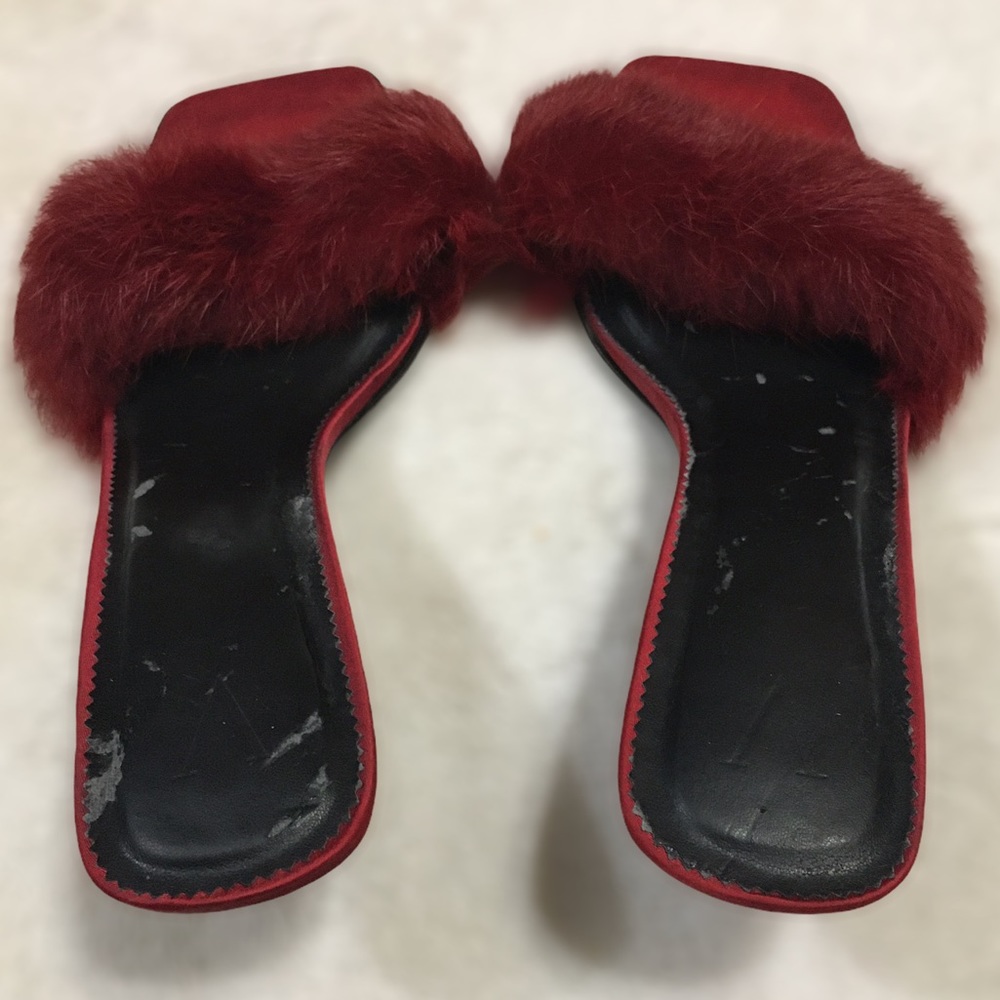 Victoria Secret Vintage Faux Fur Kitten Heels 8 - Picture 4 of 11